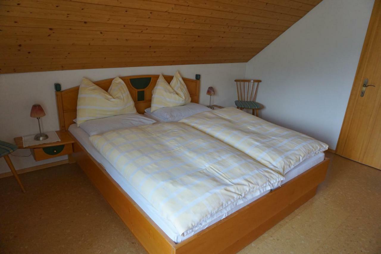 Appartement Haus Waldblick à Weissensee Extérieur photo
